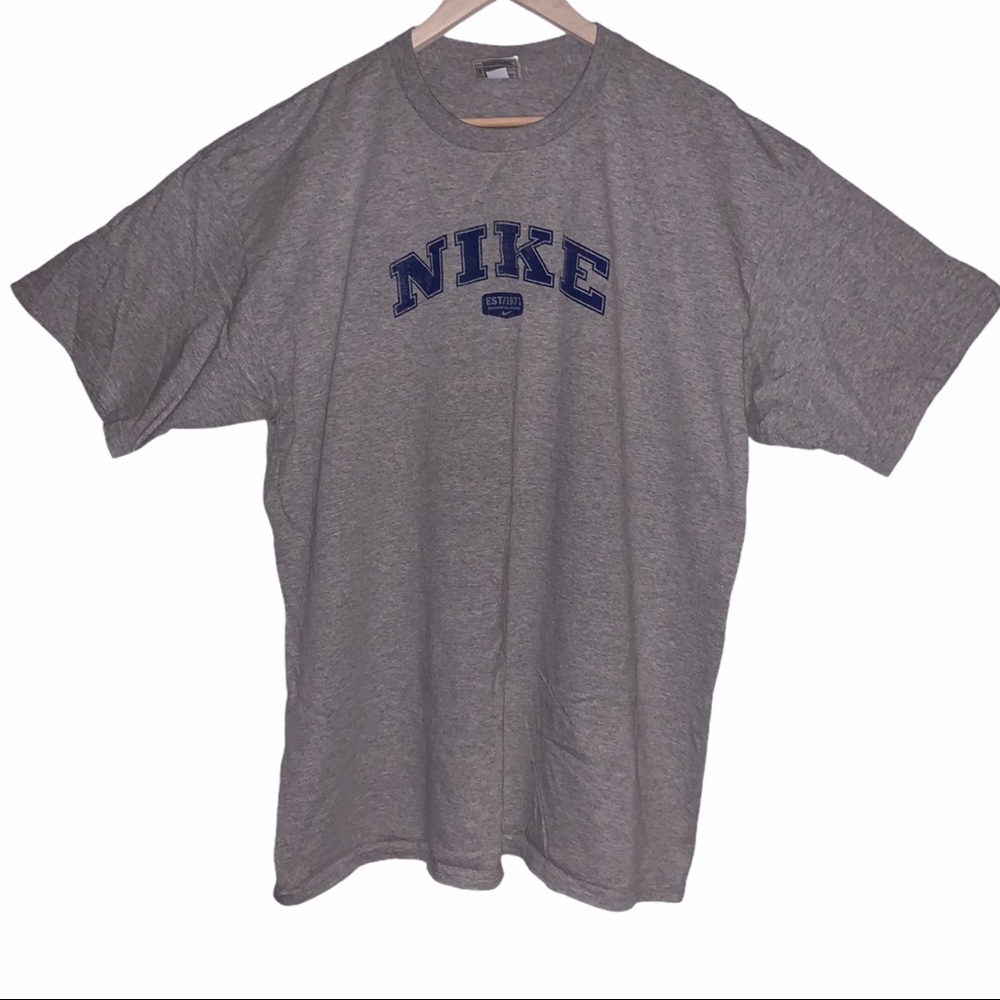 Vintage 90s Grey Nike Logo T-Shirt